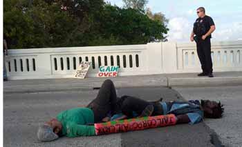 Three Arrested, As Occupy Protestors Blockade Boca Bridge, Cause Traffic Snarls